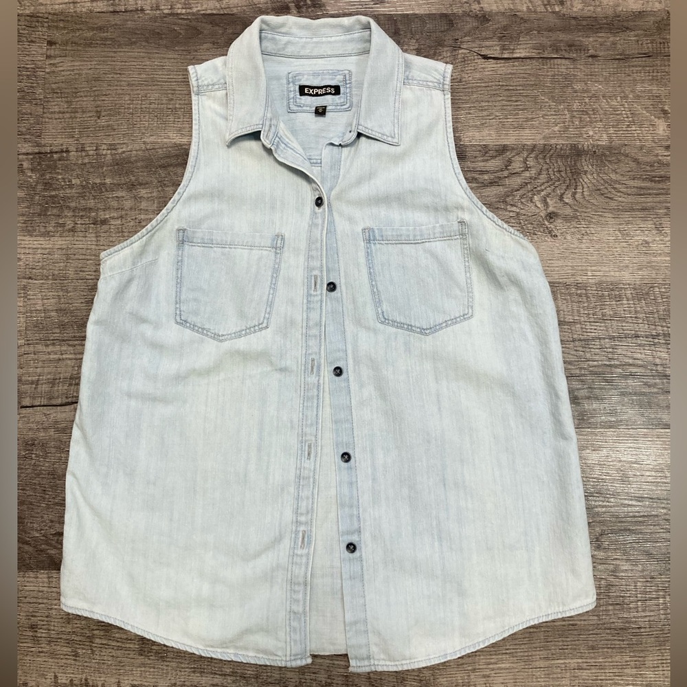 EXPRESS Denim Tank in Medium